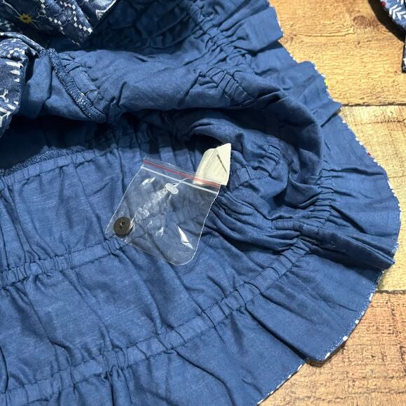 Forever That Girl Anthropologie Wmn's Blue Top Sz S Smocked Embroidered Festival - Picture 6 of 6